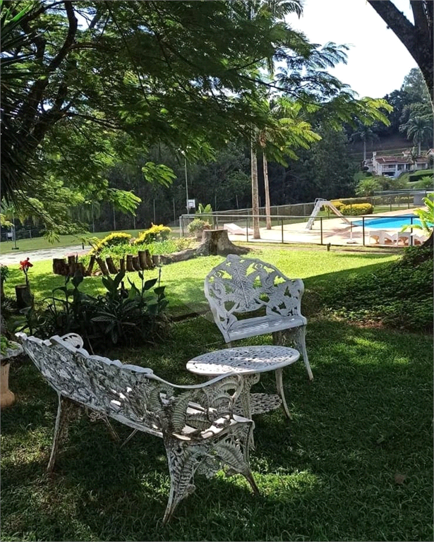 Casa de Condomínio à venda | 209 m² | 4 dorms. (2 suítes) | 5 vagas em Morungaba/SP!