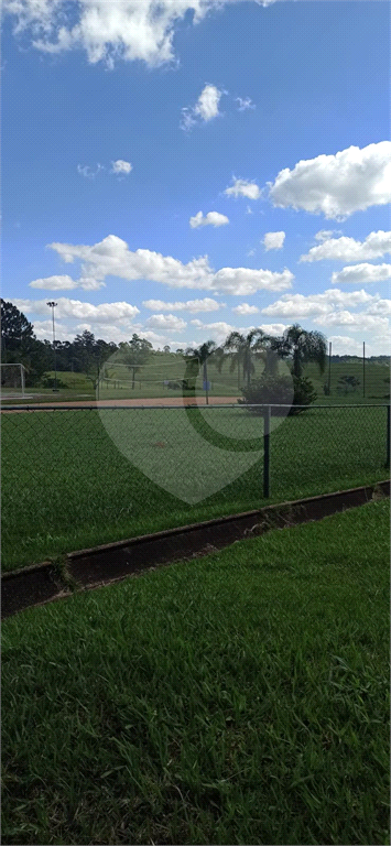 Casa de Condomínio à venda | 209 m² | 4 dorms. (2 suítes) | 5 vagas em Morungaba/SP!