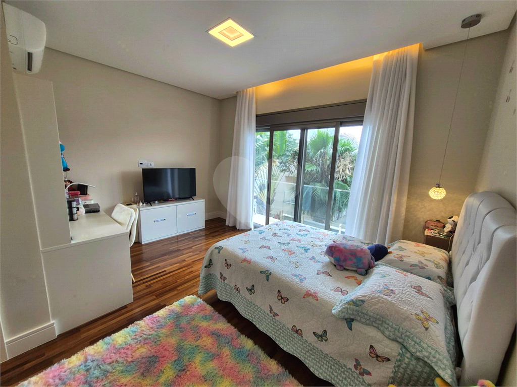 CASA DE ALTO PADRÃO = EM ALPHAVILLE = VENDE.SE C/PORTEIRA FECHADA