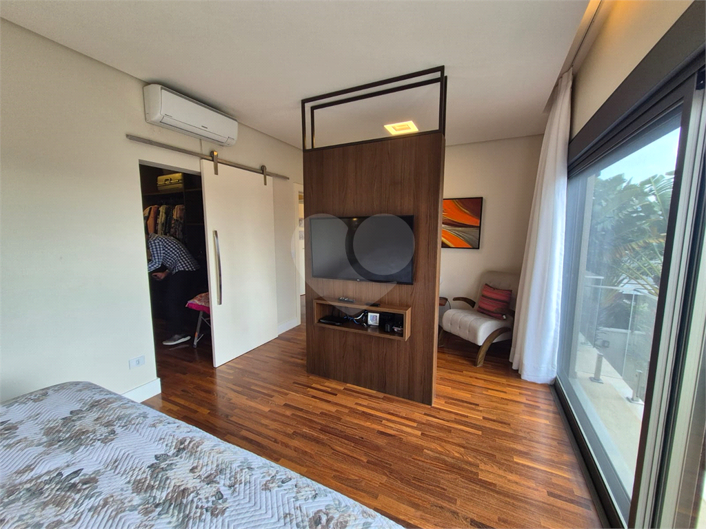 CASA DE ALTO PADRÃO = EM ALPHAVILLE = VENDE.SE C/PORTEIRA FECHADA