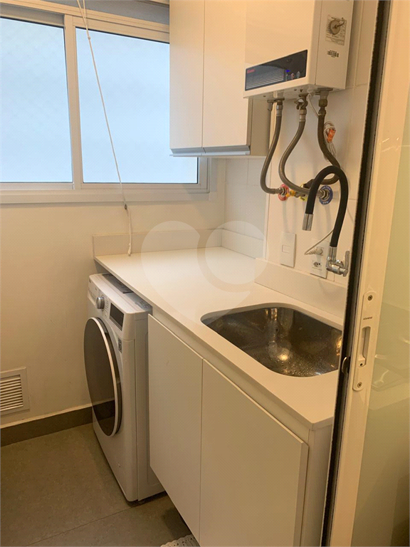 APARTAMENTO em BARRA FUNDA
