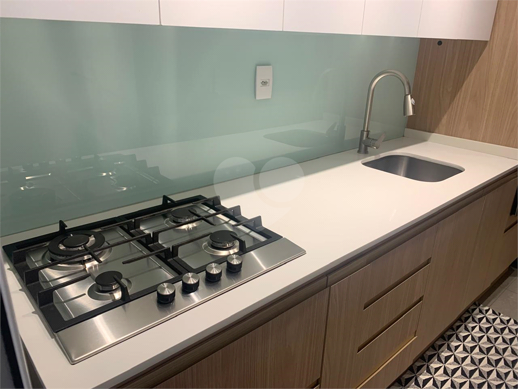 APARTAMENTO em BARRA FUNDA