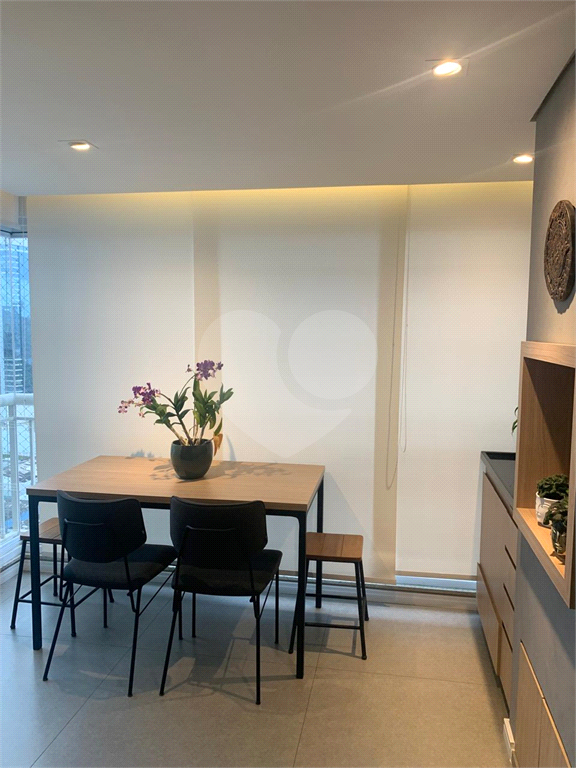 APARTAMENTO em BARRA FUNDA