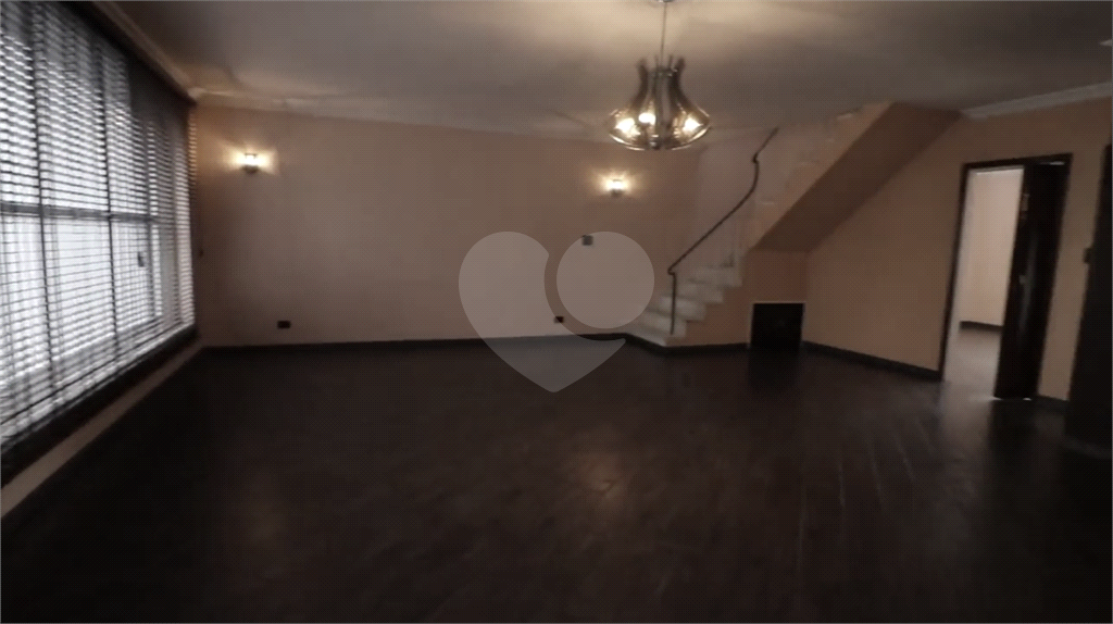 Sobrado, 4 quartos, 270 m² - Foto 1