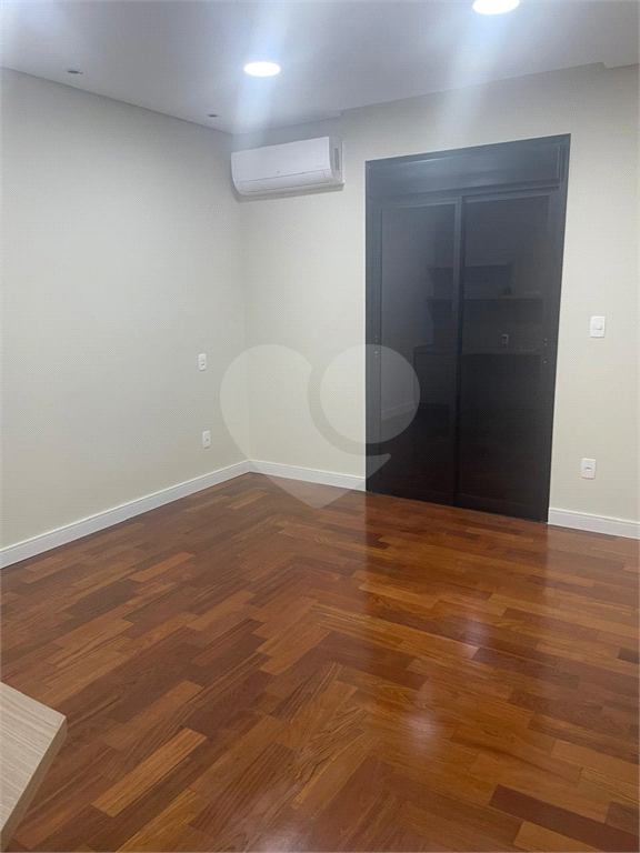 Casa de Condomínio à venda com 3 quartos, 303m² - Foto 24