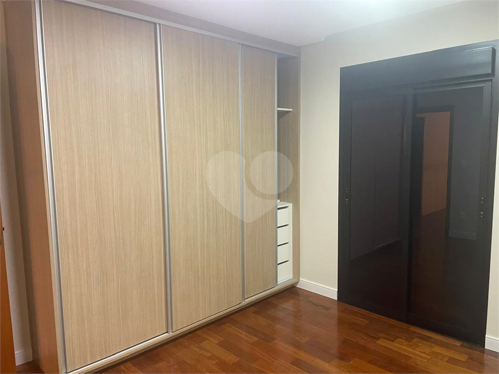 Casa de Condomínio à venda com 3 quartos, 303m² - Foto 34
