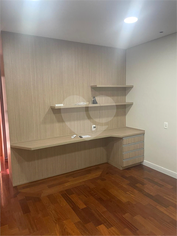 Casa de Condomínio à venda com 3 quartos, 303m² - Foto 25