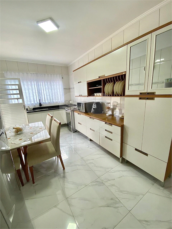 Casa à venda com 2 quartos, 134m² - Foto 15