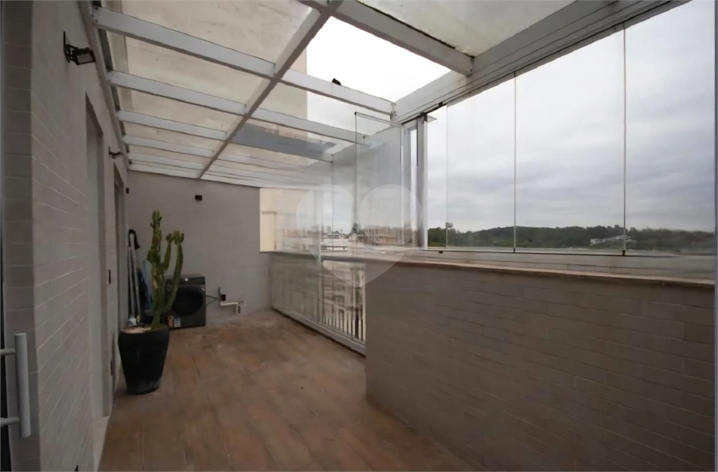 APARTAMENTO em TUCURUVI