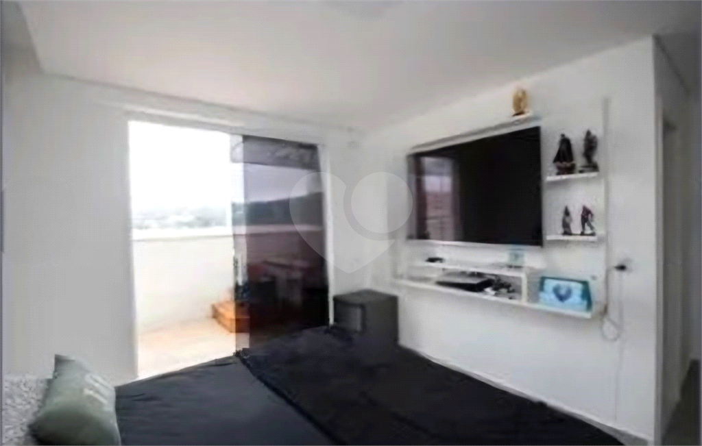 APARTAMENTO em TUCURUVI