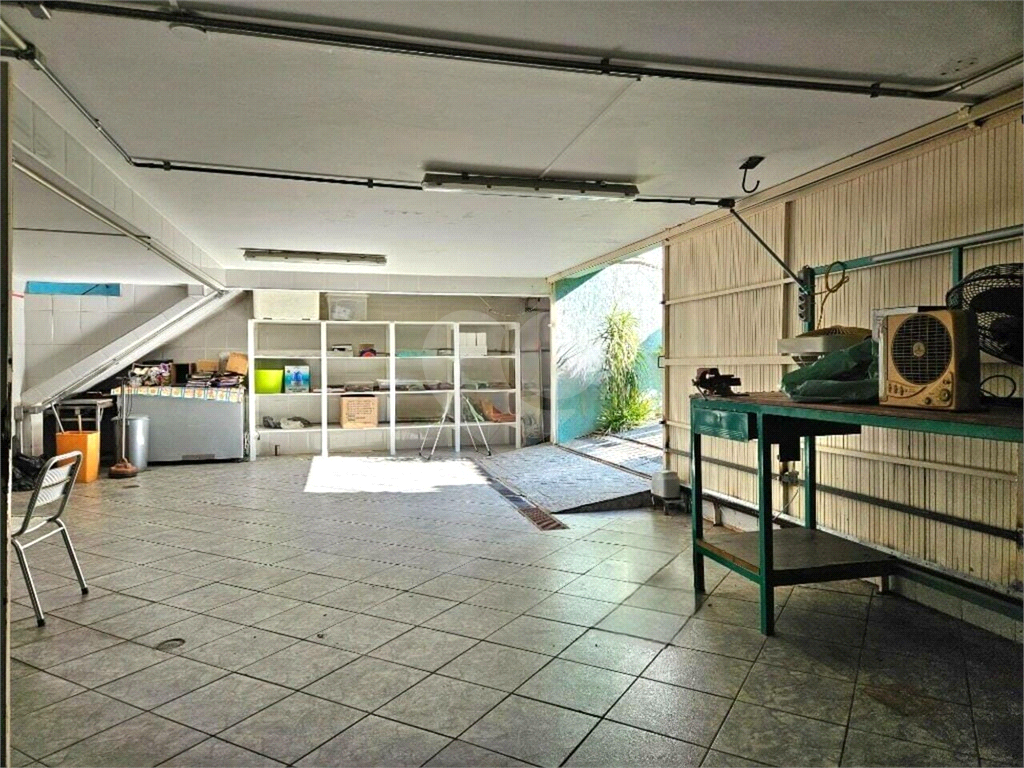 Casa assobradada HORTO 238 m², 3 dormitórios, 1 suíte, 4 banheiros, quintal e 3 vagas de garagem 