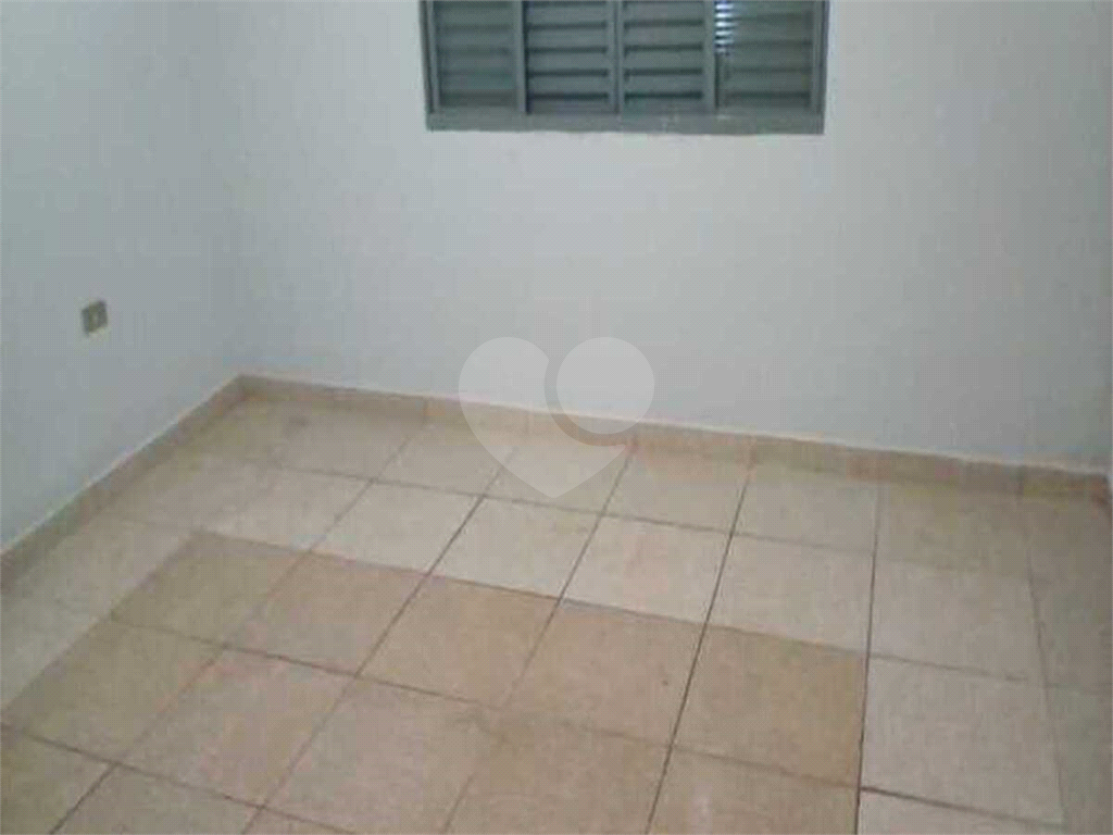 Casa à venda com 3 quartos, 154m² - Foto 8
