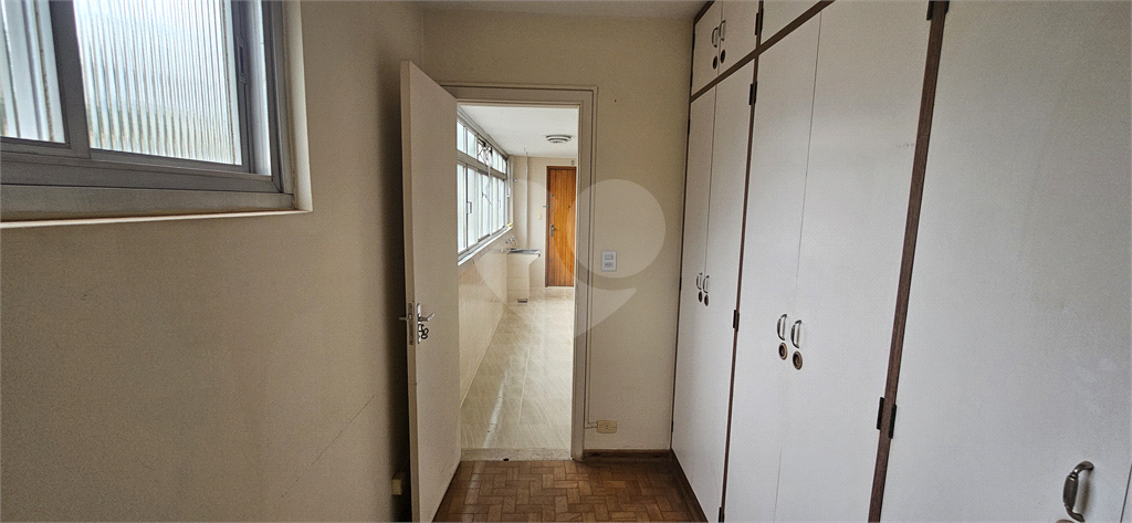 Apartamento à venda com 3 quartos, 121m² - Foto 17