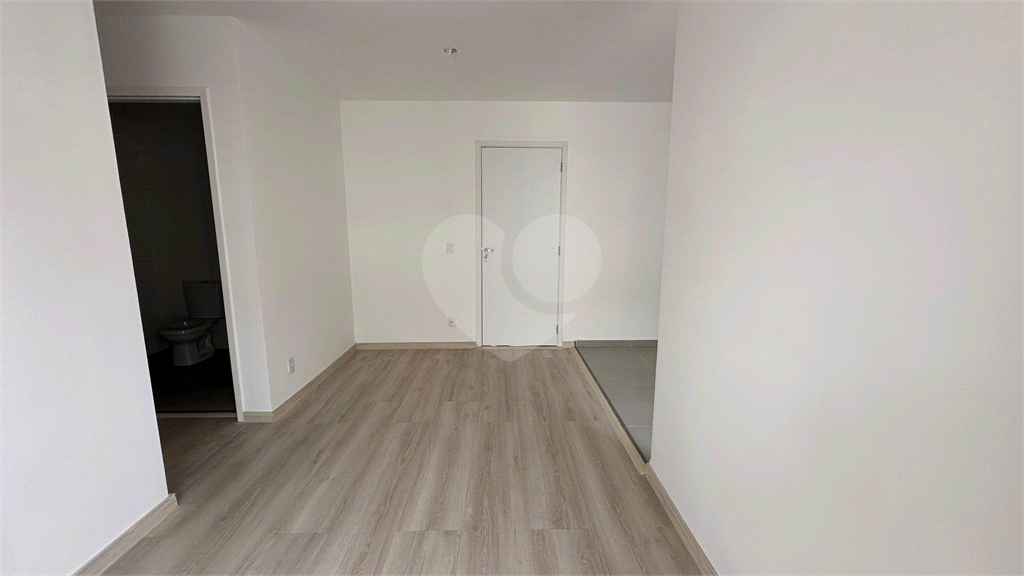 Apartamento à venda com 2 quartos, 46m² - Foto 15