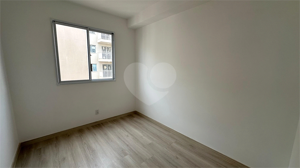 Apartamento à venda com 2 quartos, 46m² - Foto 11