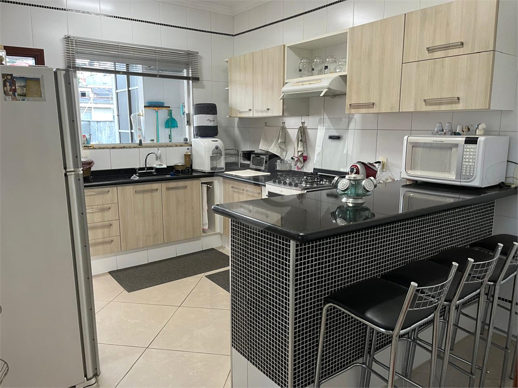 Sobrado à venda com 3 quartos, 260m² - Foto 34