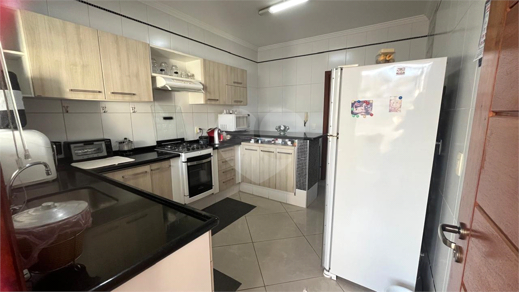 Sobrado à venda com 3 quartos, 260m² - Foto 44
