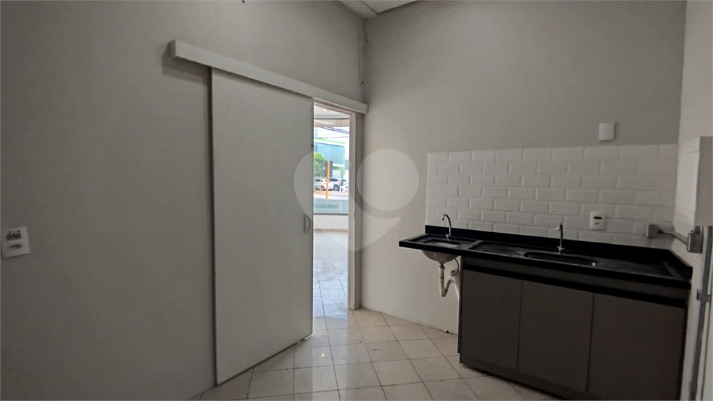 Loja-Salão para alugar, 180m² - Foto 15