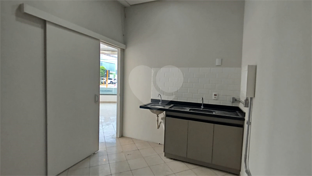 Loja-Salão para alugar, 180m² - Foto 14