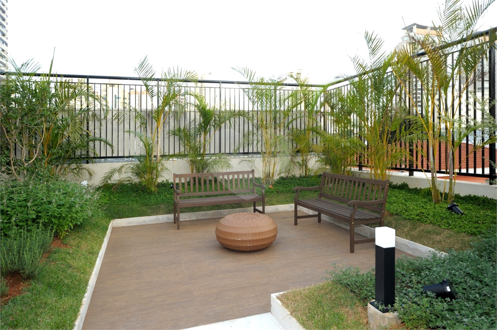APARTAMENTO em VILA LEOPOLDINA