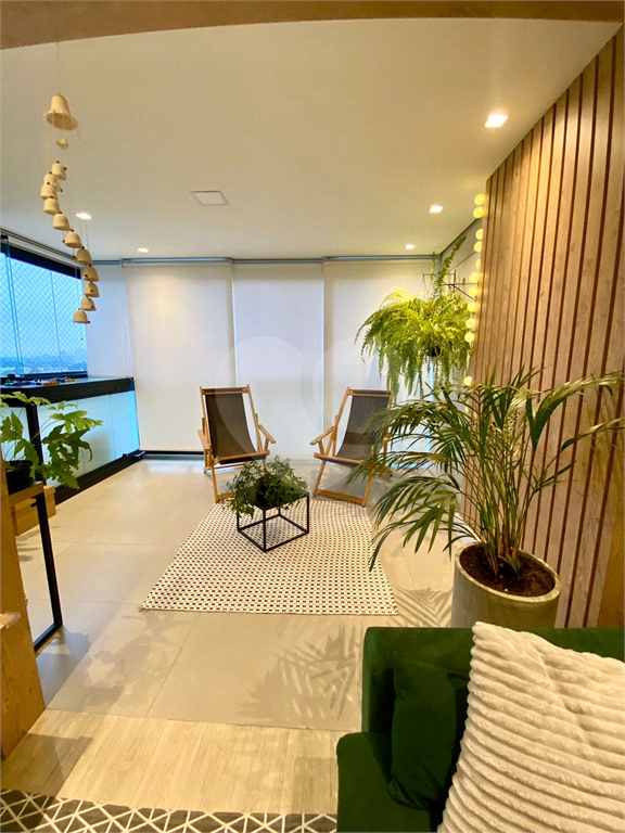 APARTAMENTO em VILA LEOPOLDINA