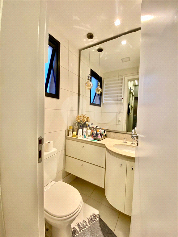 APARTAMENTO em VILA LEOPOLDINA