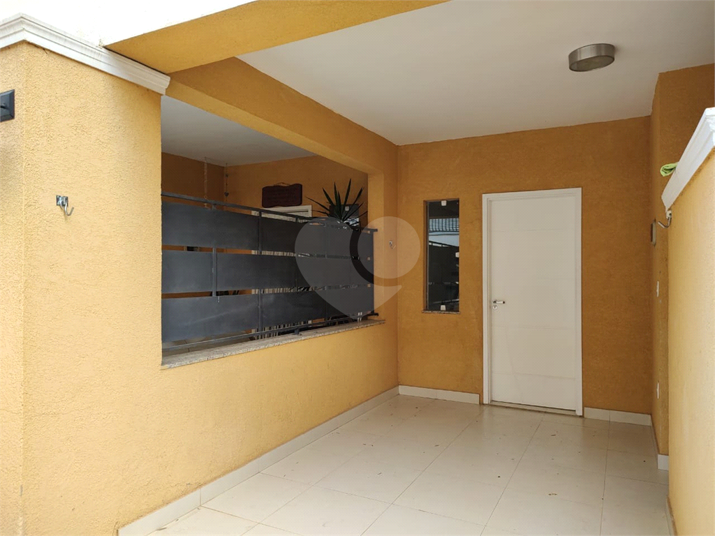 Casa de Condomínio para alugar com 2 quartos, 85m² - Foto 14