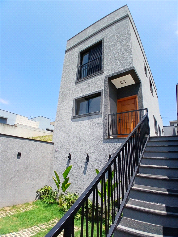 Casa a venda em Santana de Parnaíba 