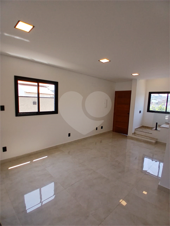 Casa a venda em Santana de Parnaíba 