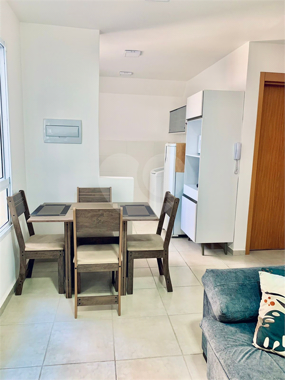 Apartamento à venda com 2 quartos, 49m² - Foto 4