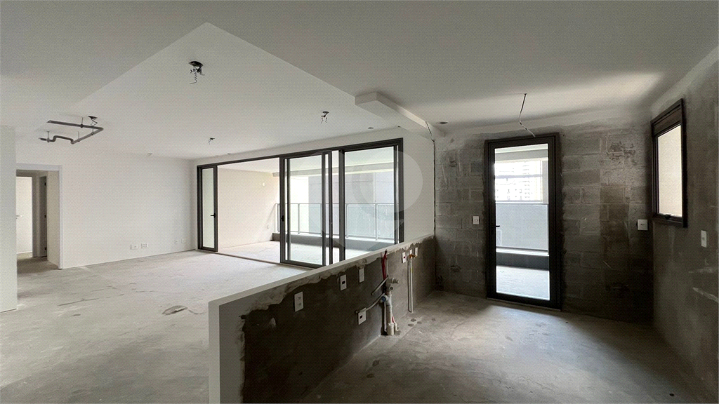 Imóvel de 181m² no Alto de Pinheiros é um empreendimento novo e exclusivo 3 suítes 2 vagas 