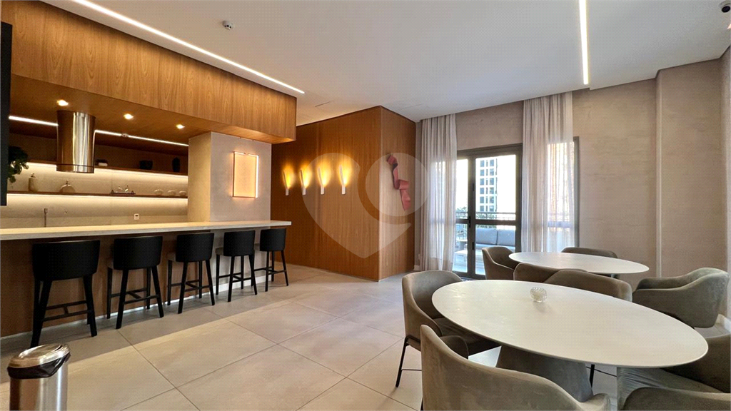 Apartamento para venda em MOEMA com 54,19m2, 2 quartos, varanda e 1 vaga coberta de garagem