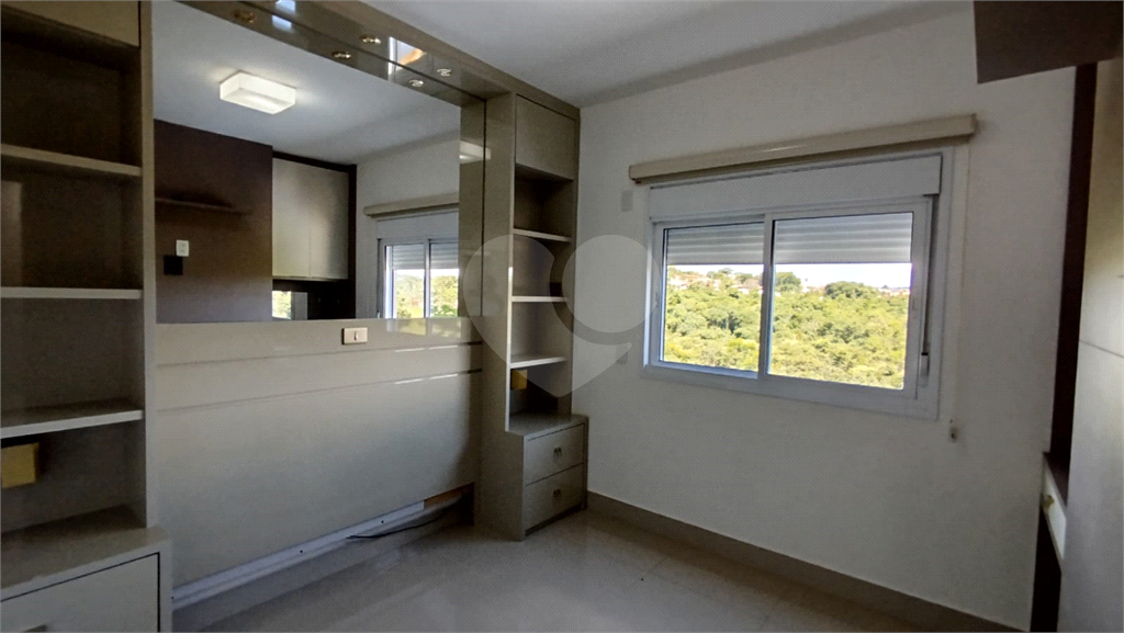 Apartamento para alugar com 3 quartos, 96m² - Foto 27