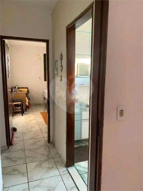 Casa à venda com 2 quartos, 145m² - Foto 9
