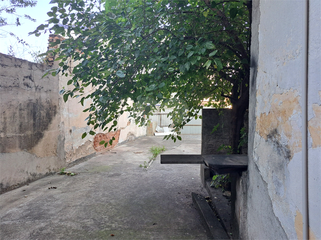 Terreno a venda na Rua Maria Candida