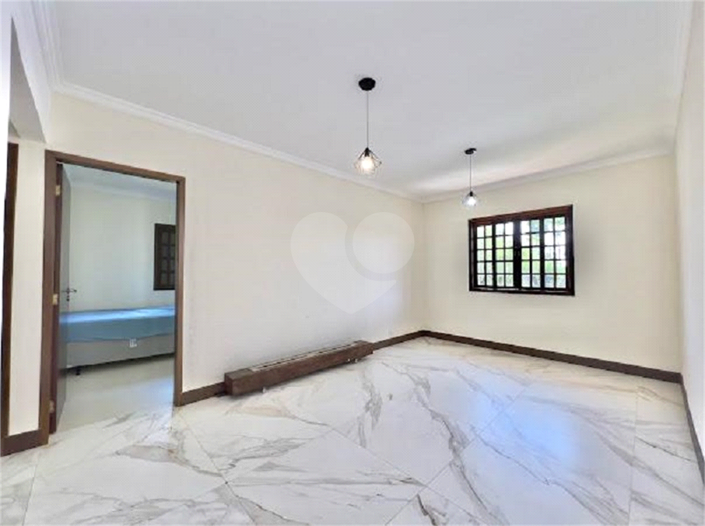 Casa de Condomínio à venda com 5 quartos, 370m² - Foto 12