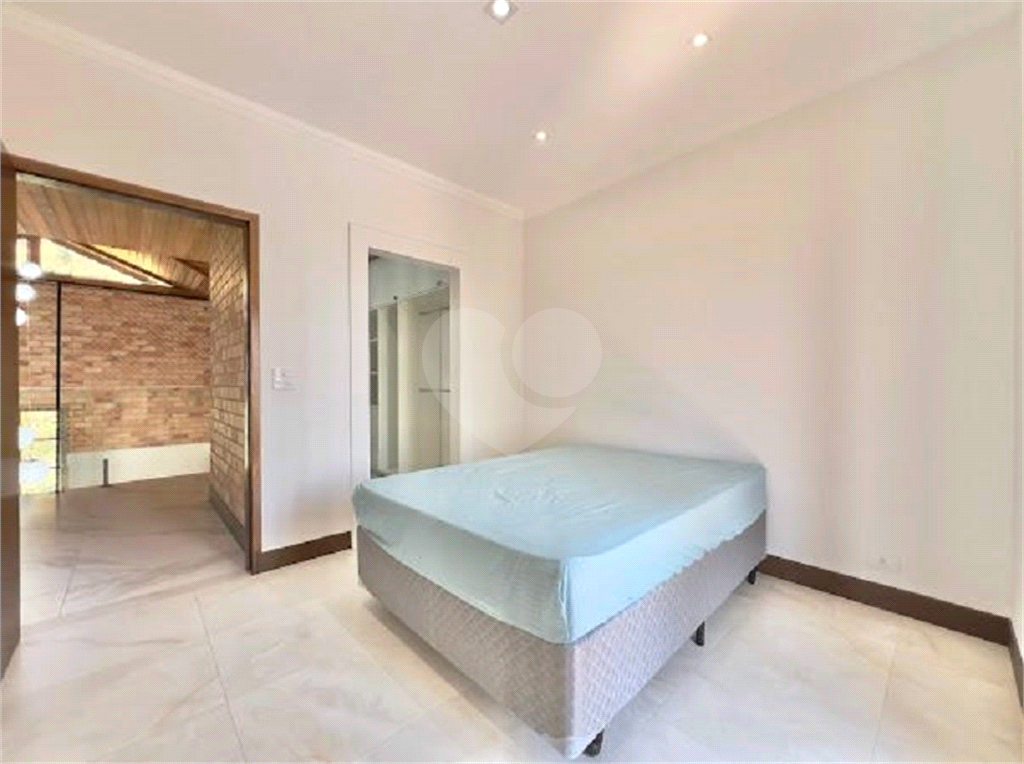 Casa de Condomínio à venda com 5 quartos, 370m² - Foto 19