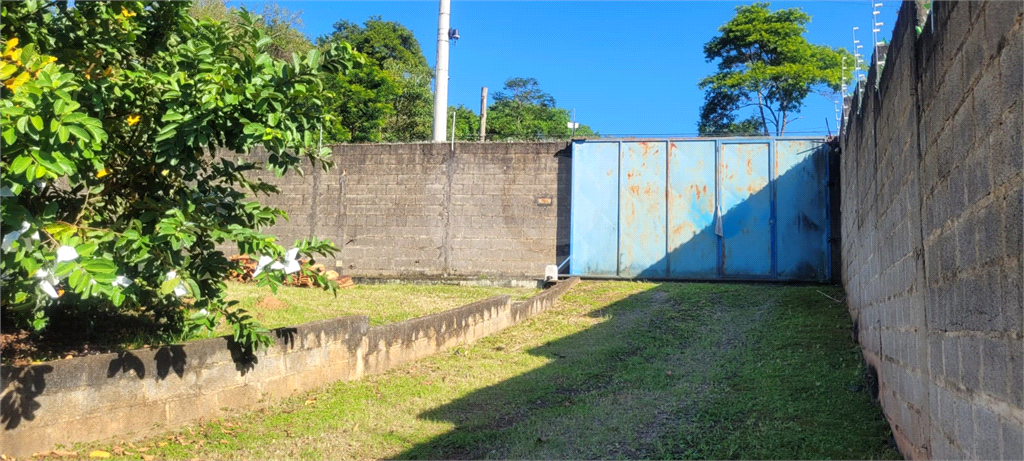 Casa à venda com 2 quartos, 110m² - Foto 2