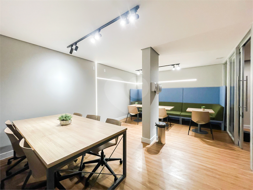 Apartamento - Studio - 20m² - 1 Quarto / Dormitório - Venda / Compra