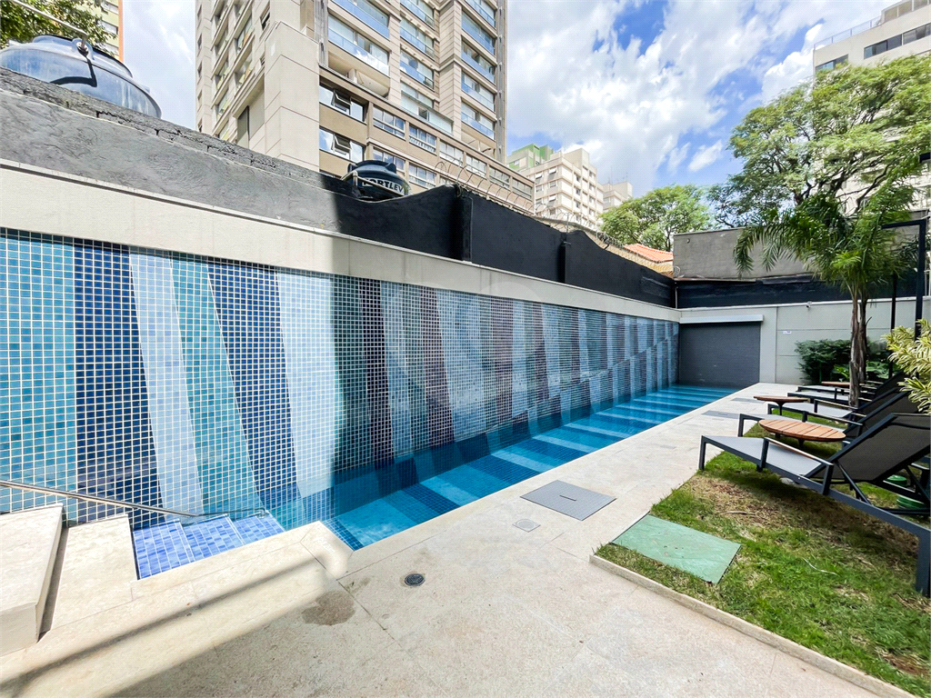 Apartamento - Studio - 20m² - 1 Quarto / Dormitório - Venda / Compra