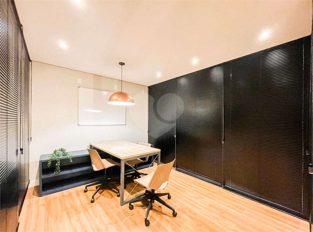 Apartamento - Studio - 20m² - 1 Quarto / Dormitório - Venda / Compra