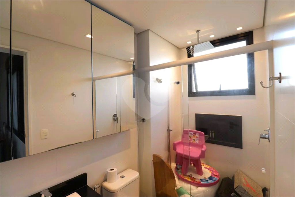 Apartamento  Vila Romana/Pompeia: 3 suites e 4 vagas de garagem ! 