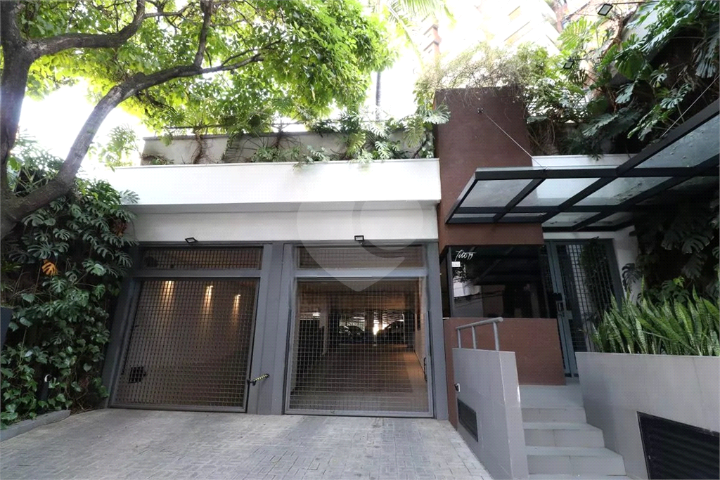 Apartamento  Vila Romana/Pompeia: 3 suites e 4 vagas de garagem ! 