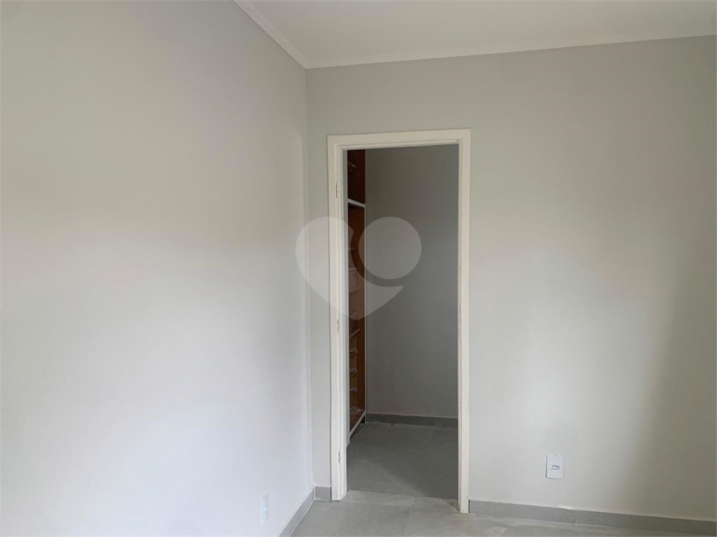 Casa à venda com 2 quartos, 140m² - Foto 14