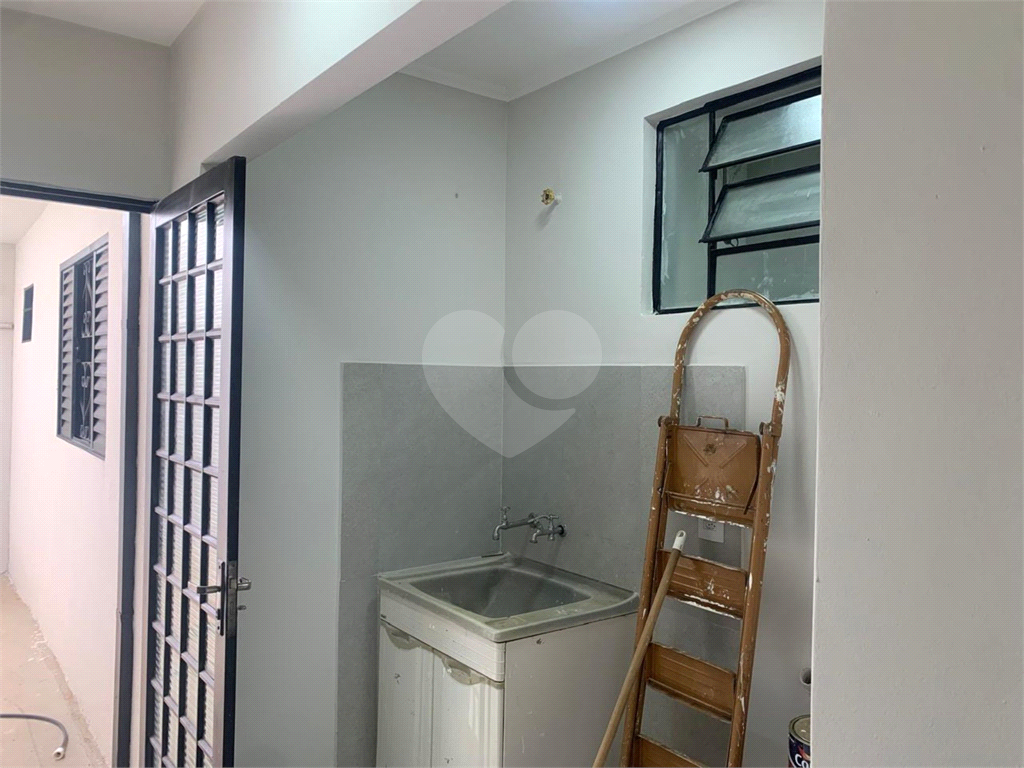 Casa à venda com 2 quartos, 140m² - Foto 10