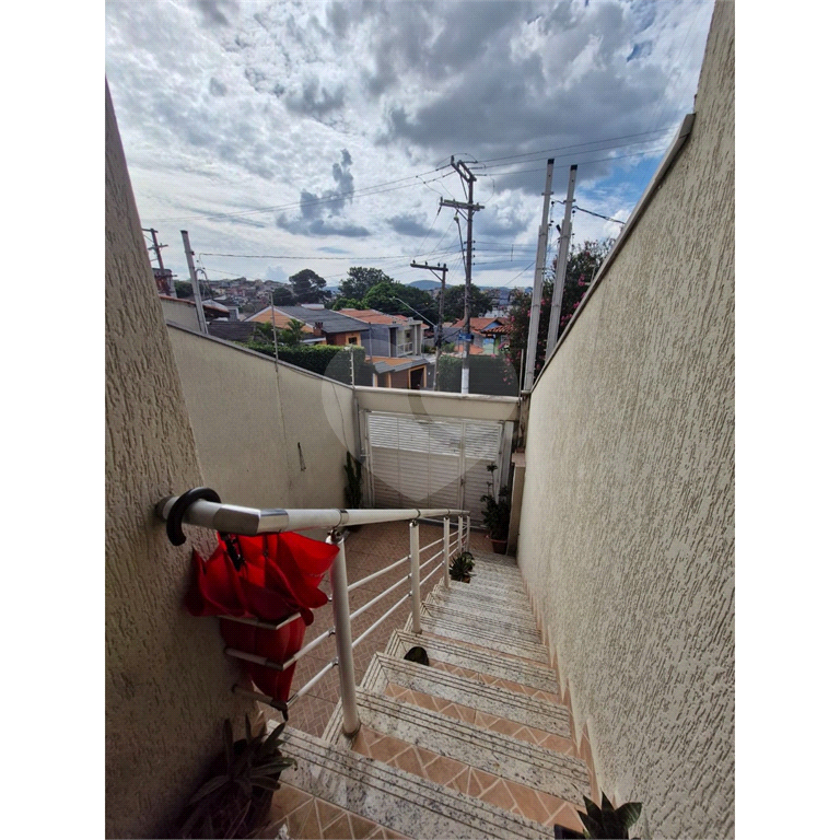 SOBRADO em LIMÃO