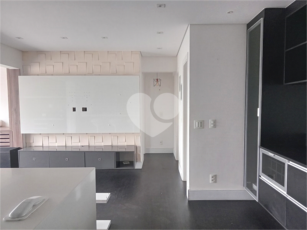 LOCAÇÃO -Apartamento 70M² | 2 Dorms (1 suíte) | vista espetacular | Condomínio Clube