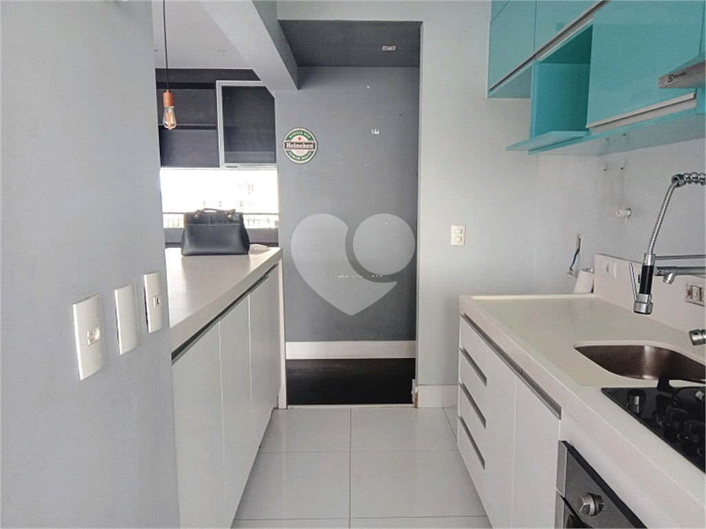 LOCAÇÃO -Apartamento 70M² | 2 Dorms (1 suíte) | vista espetacular | Condomínio Clube