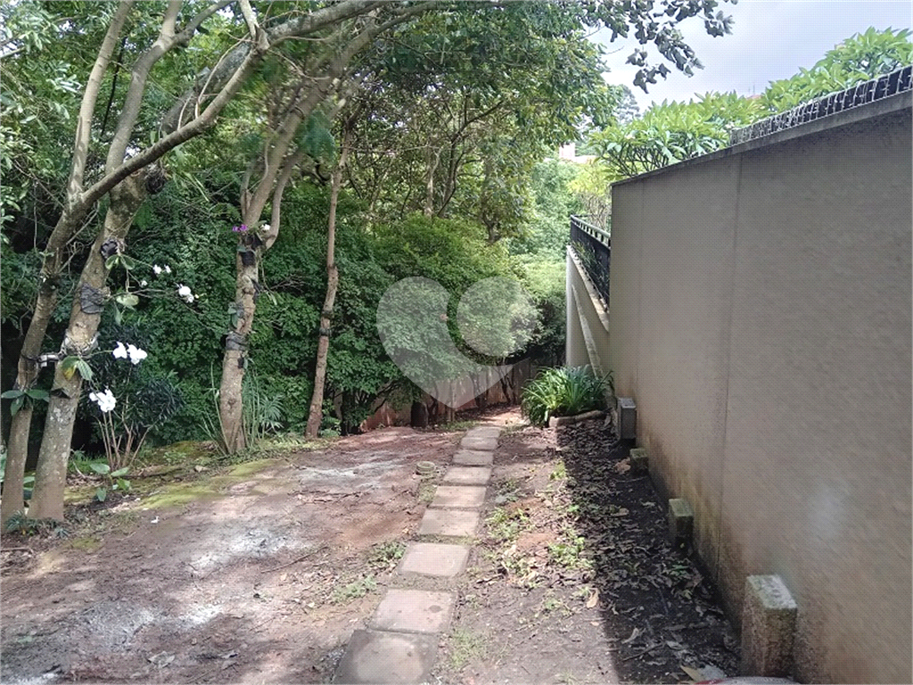 LOCAÇÃO -Apartamento 70M² | 2 Dorms (1 suíte) | vista espetacular | Condomínio Clube