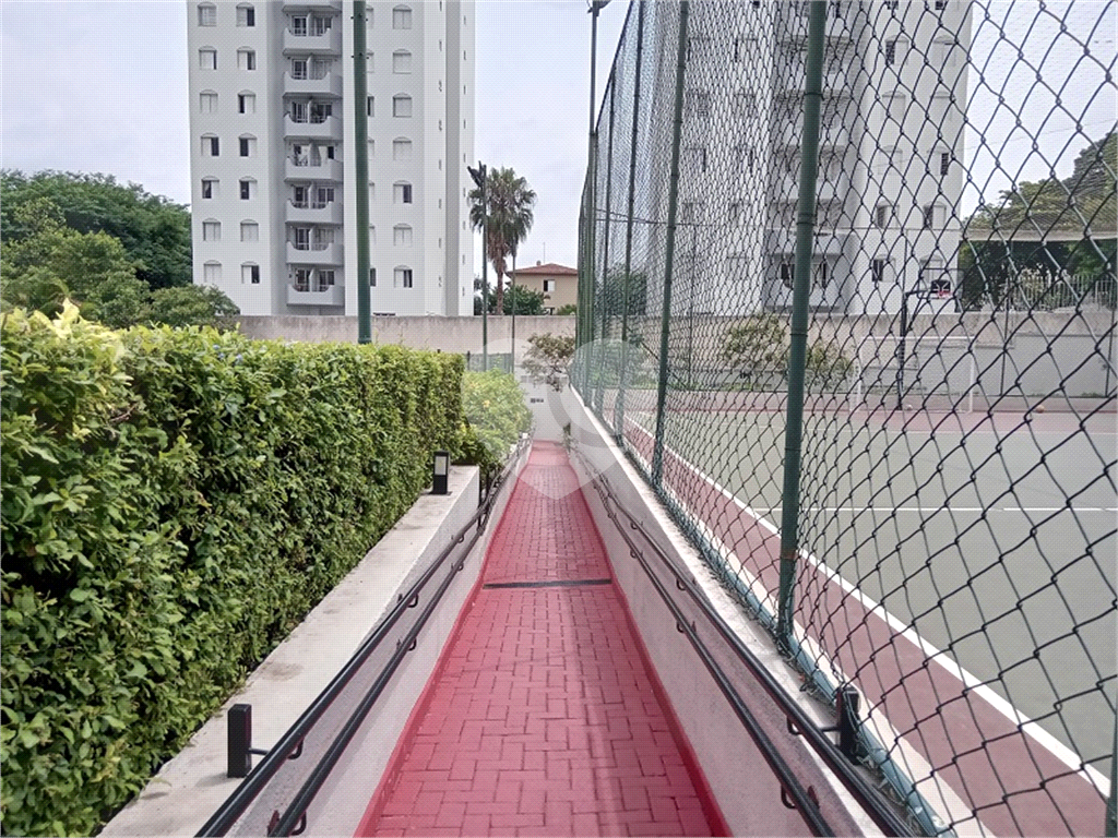 LOCAÇÃO -Apartamento 70M² | 2 Dorms (1 suíte) | vista espetacular | Condomínio Clube